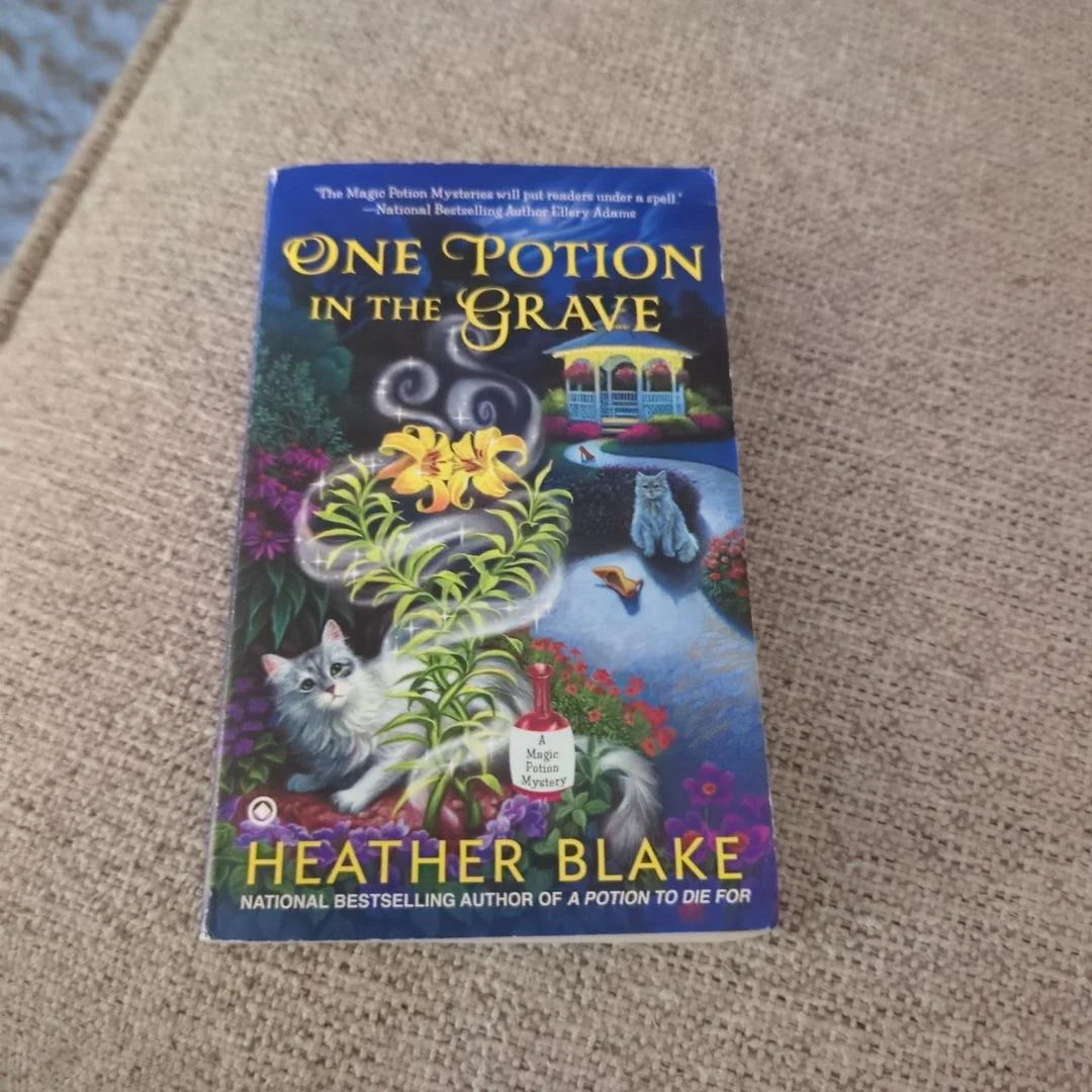 A Potion to Die For by Heather Blake3