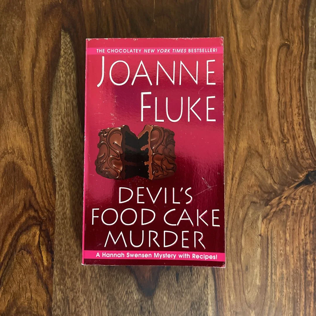 Devil's Food Cake Murder by Joanne Fluke2