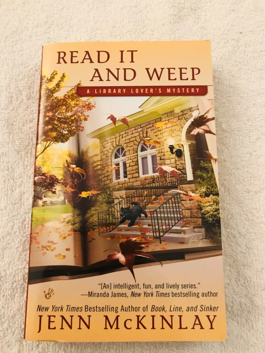 Read It and Weep by Jenn McKinlay2