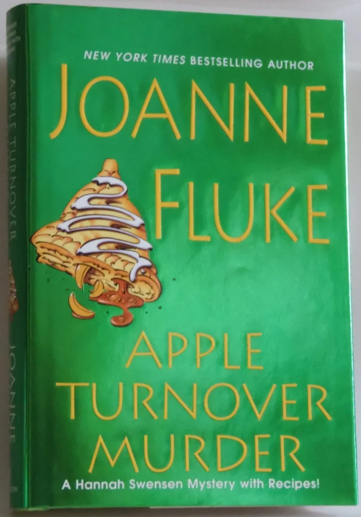 Reviews Apple Turnover Murder by Joanne Fluke