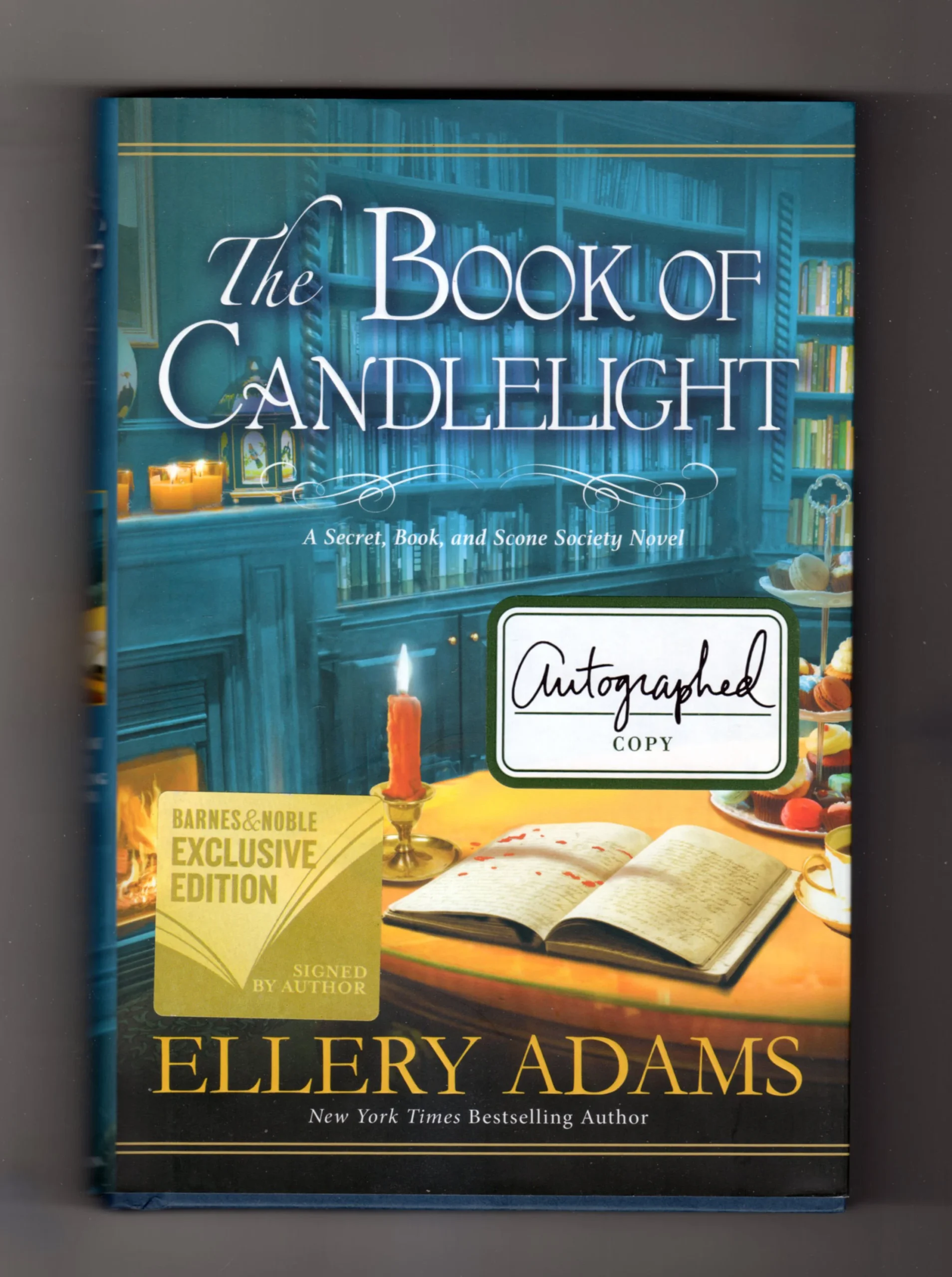 The Book of Candlelight by Ellery Adams